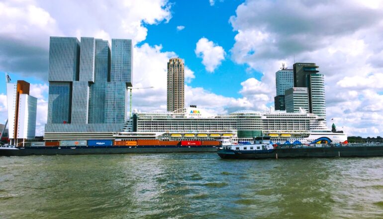 Außergewöhnliche Hotels in Rotterdam - Skyline